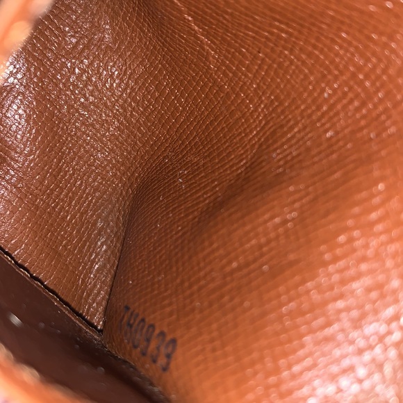 Authentic Louis Vuitton card- Keys holder unisex - Picture 13 of 13